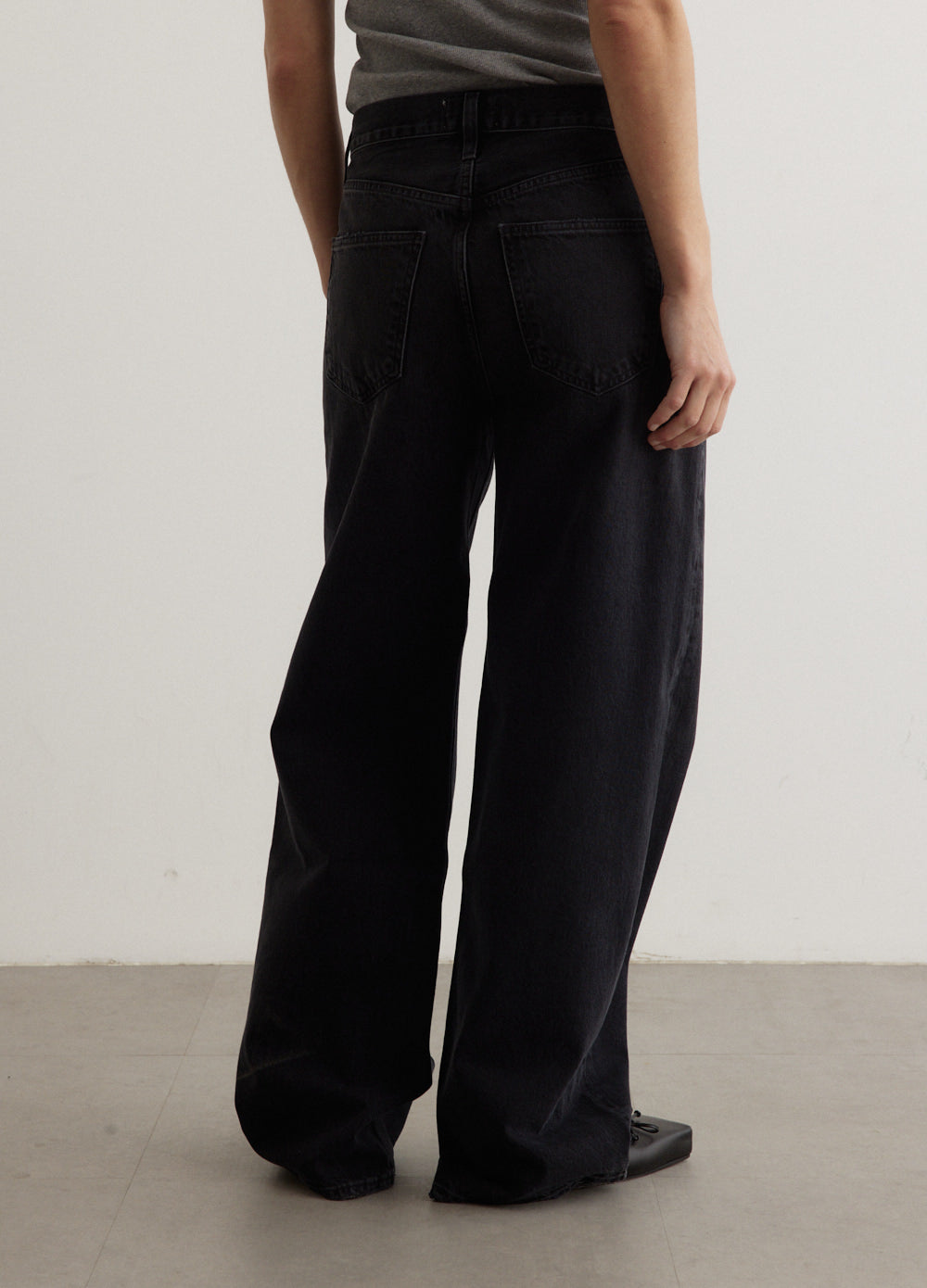 Low Curve Jeans