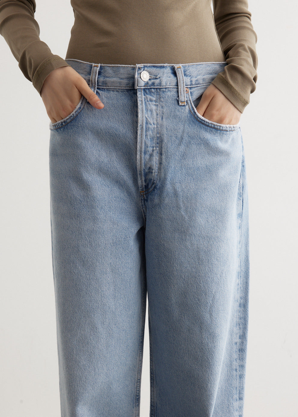 Low Slung Baggy Jeans