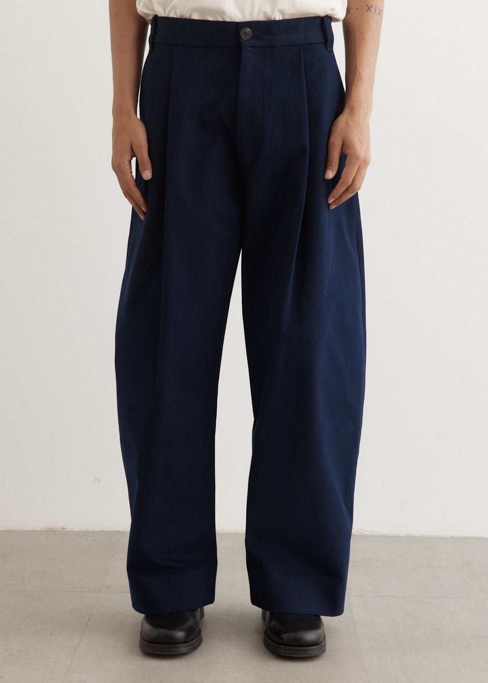 Deep Pleat Volume Pants