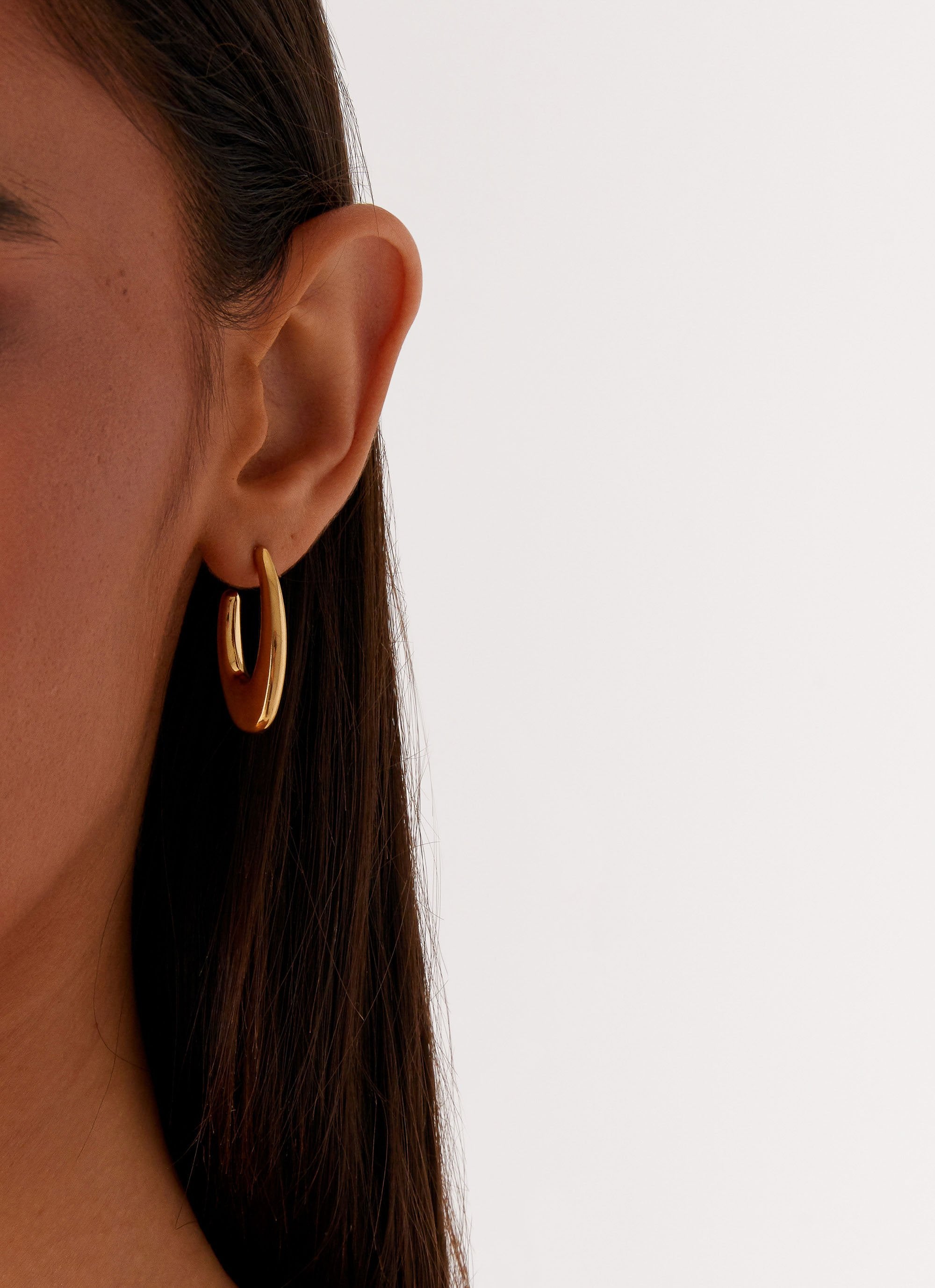 Ista Earrings - Gold