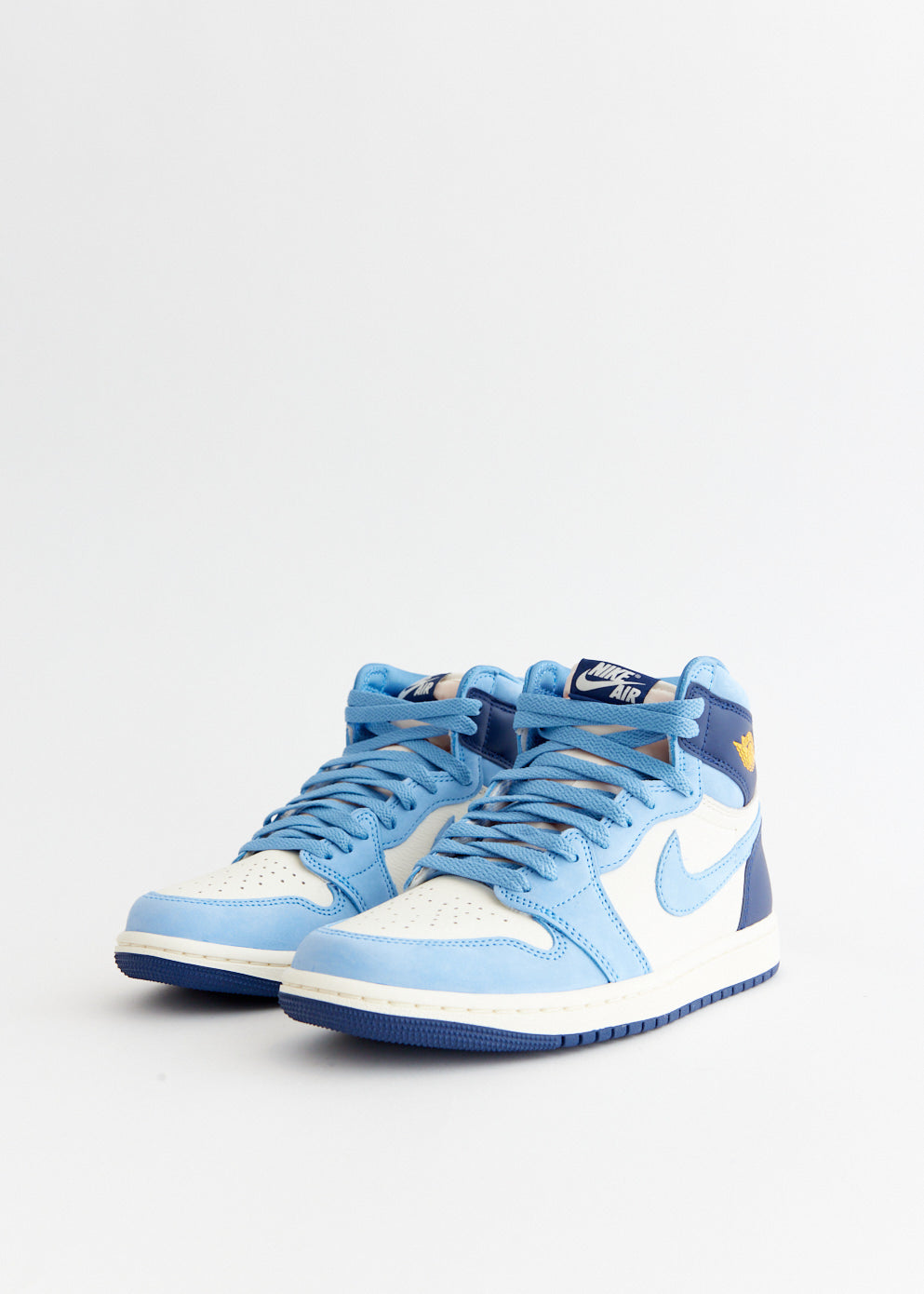 Women's Air Jordan 1 Retro High OG 'First in Flight' Sneakers