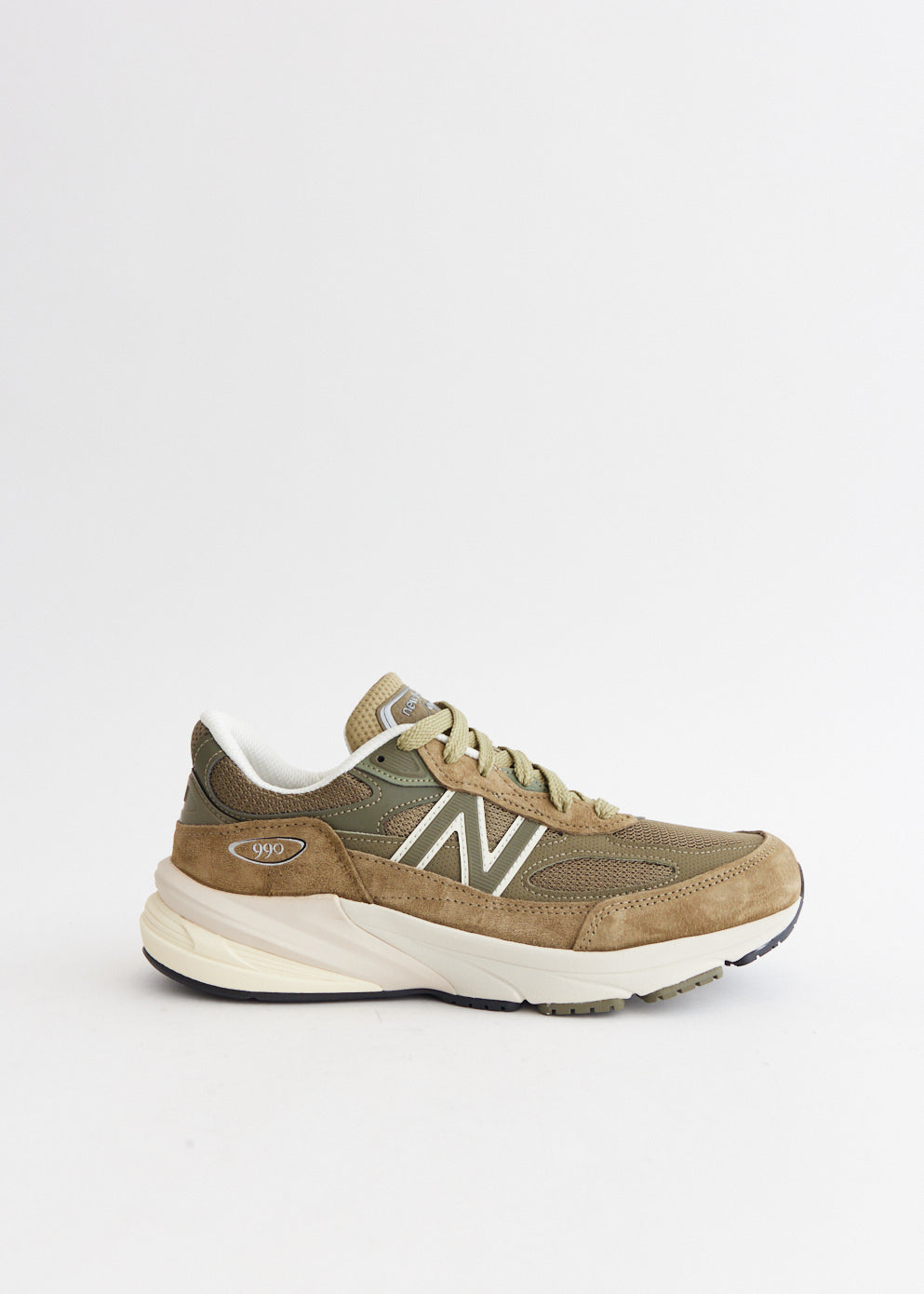 MADE in USA 990v6 'True Camo' Sneakers