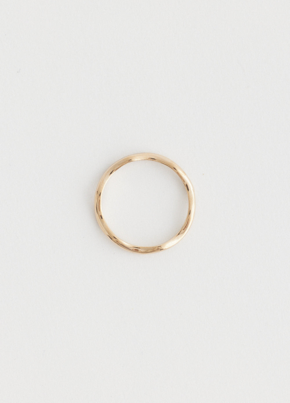 Slim Wave Ring