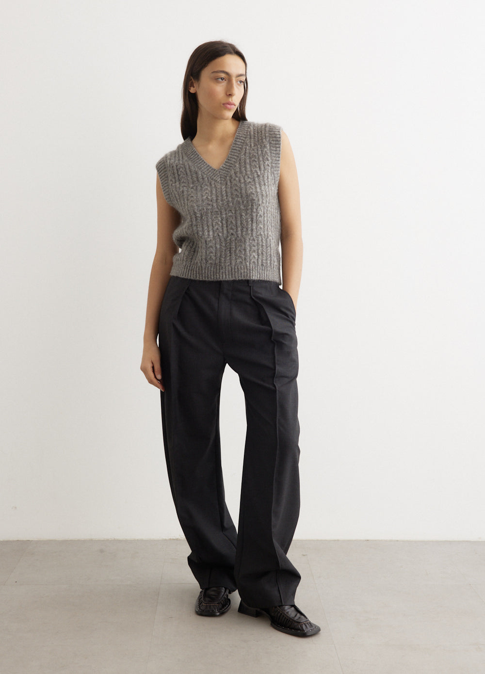 Curved Volume Tailored Pants