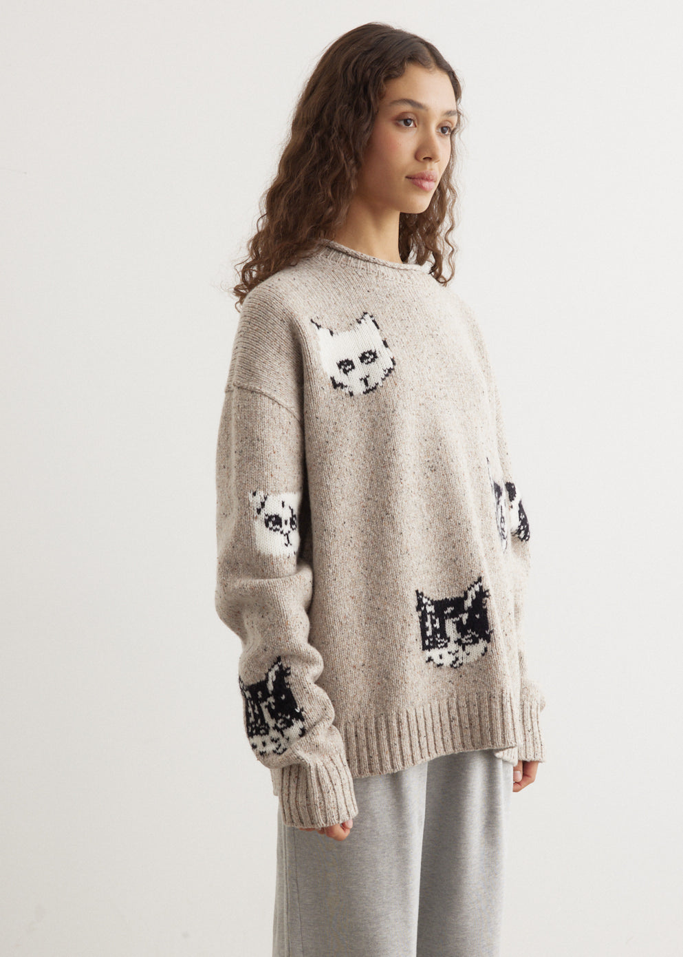 Kuelu Cat Jacquard Sweater