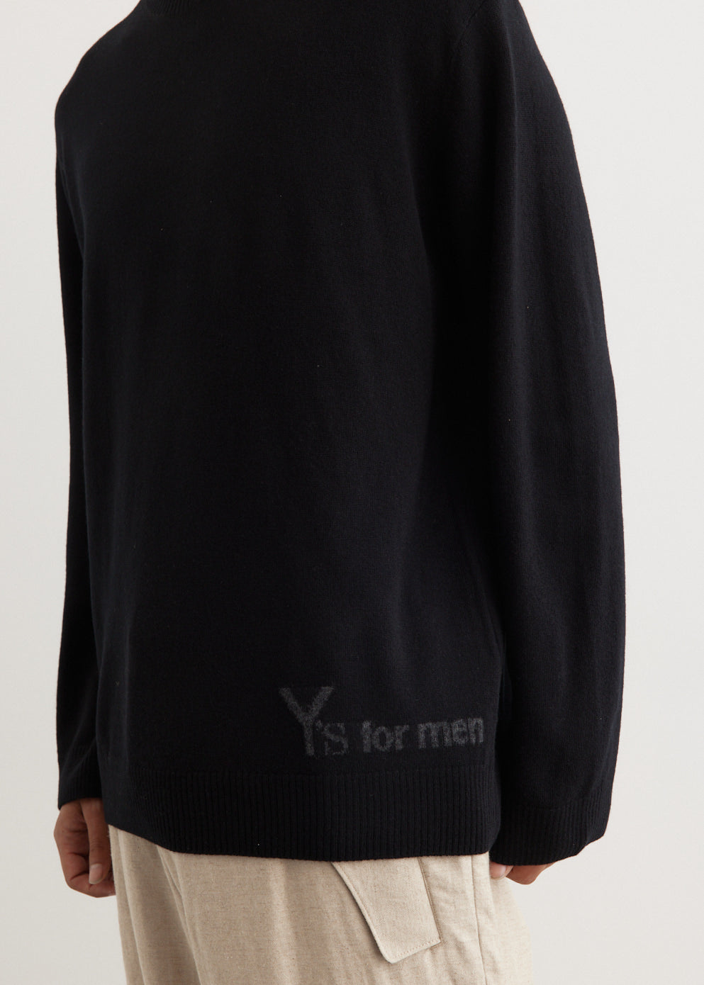 Logo Round Neck Knit