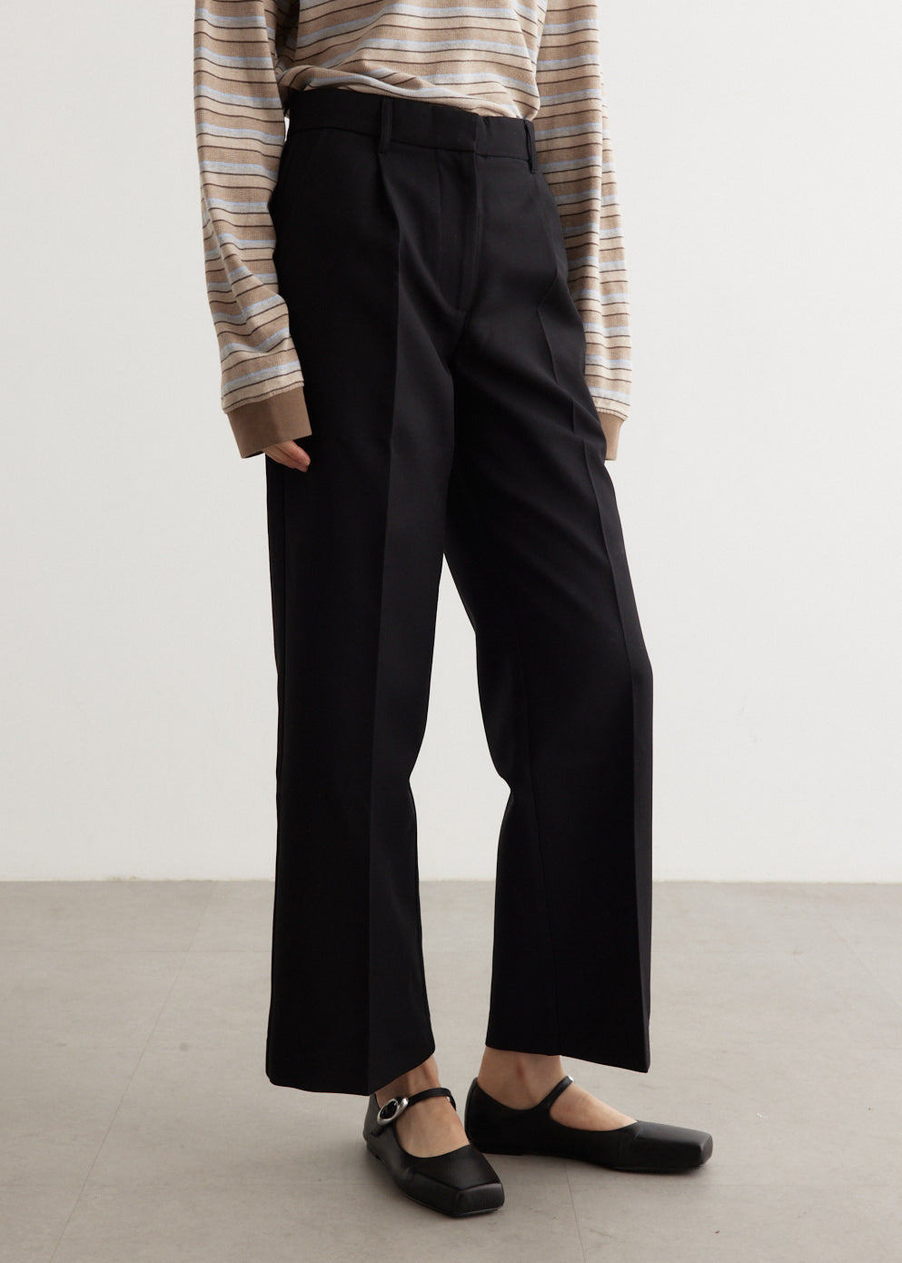 Terrace Single Pleat Pants