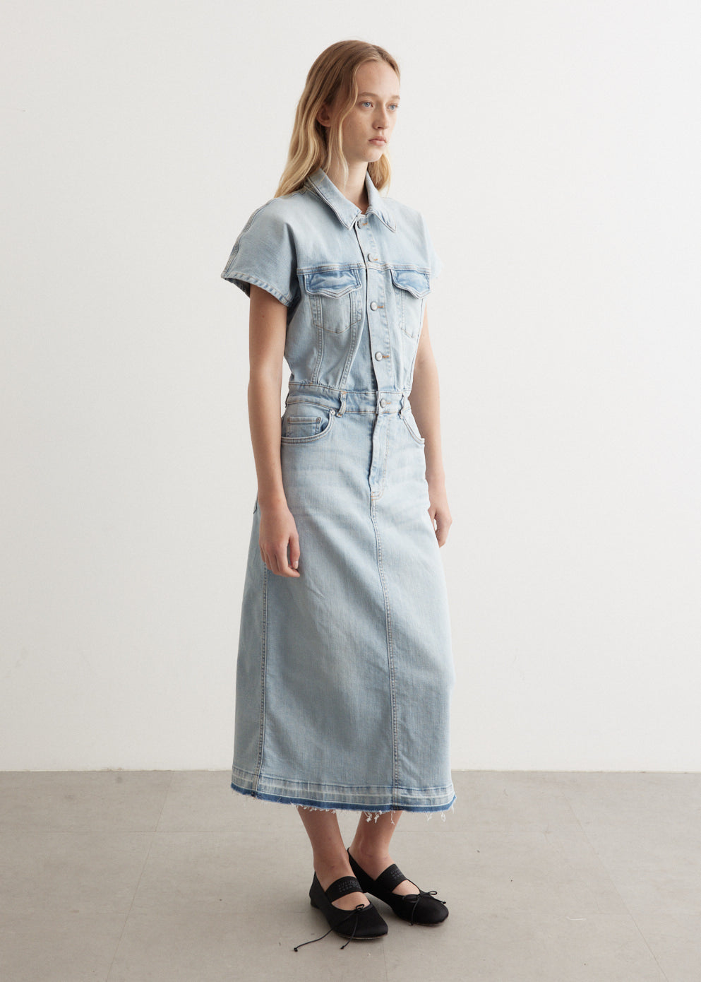 Tint Denim Midi Dress