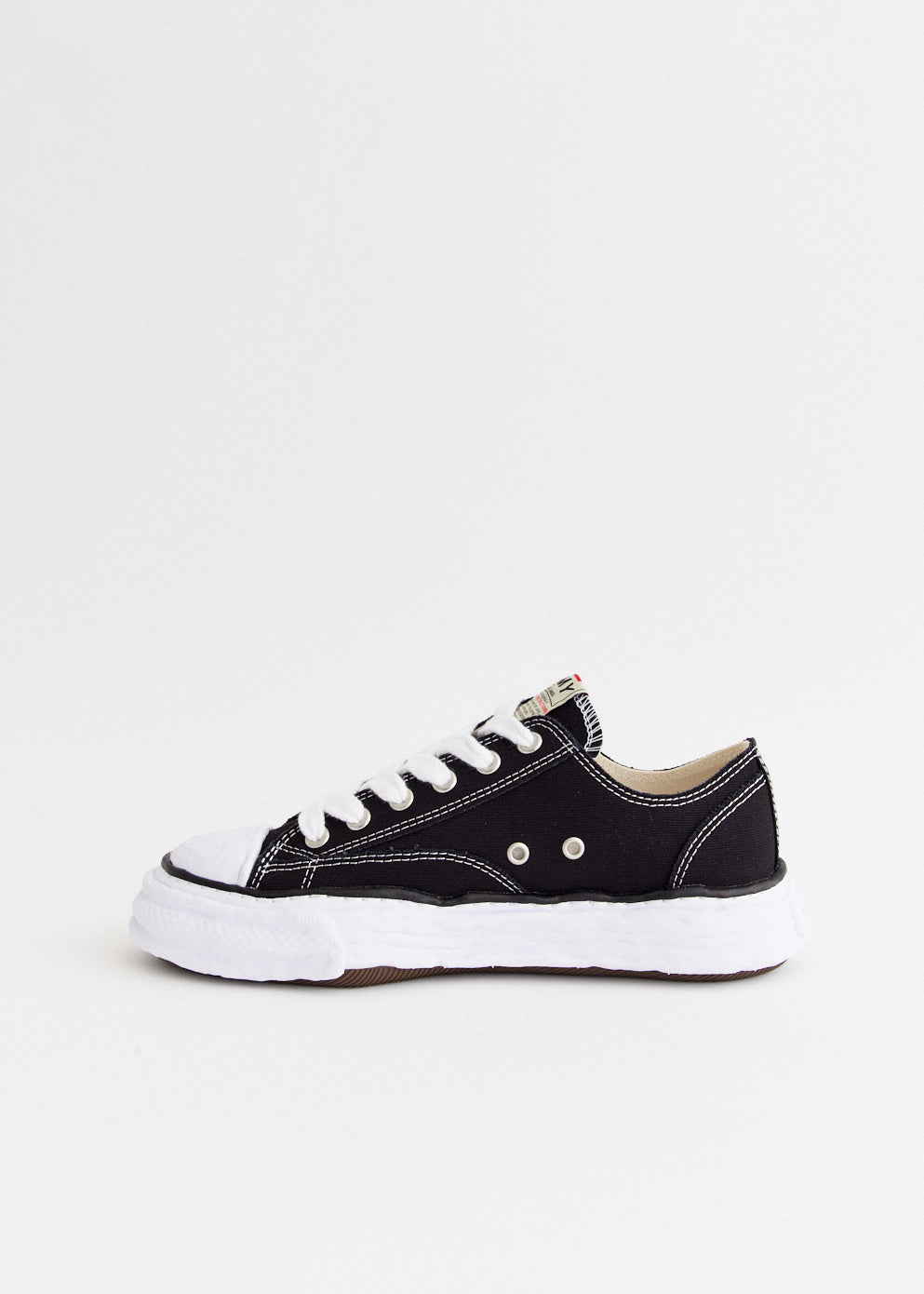 Peterson 23 Low Top Sneakers