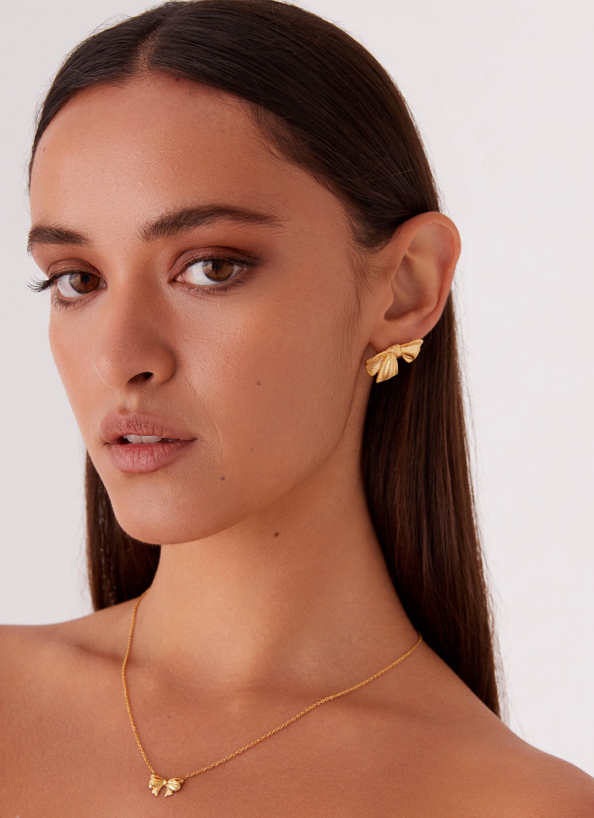 Kiyah Bow Earrings - Gold