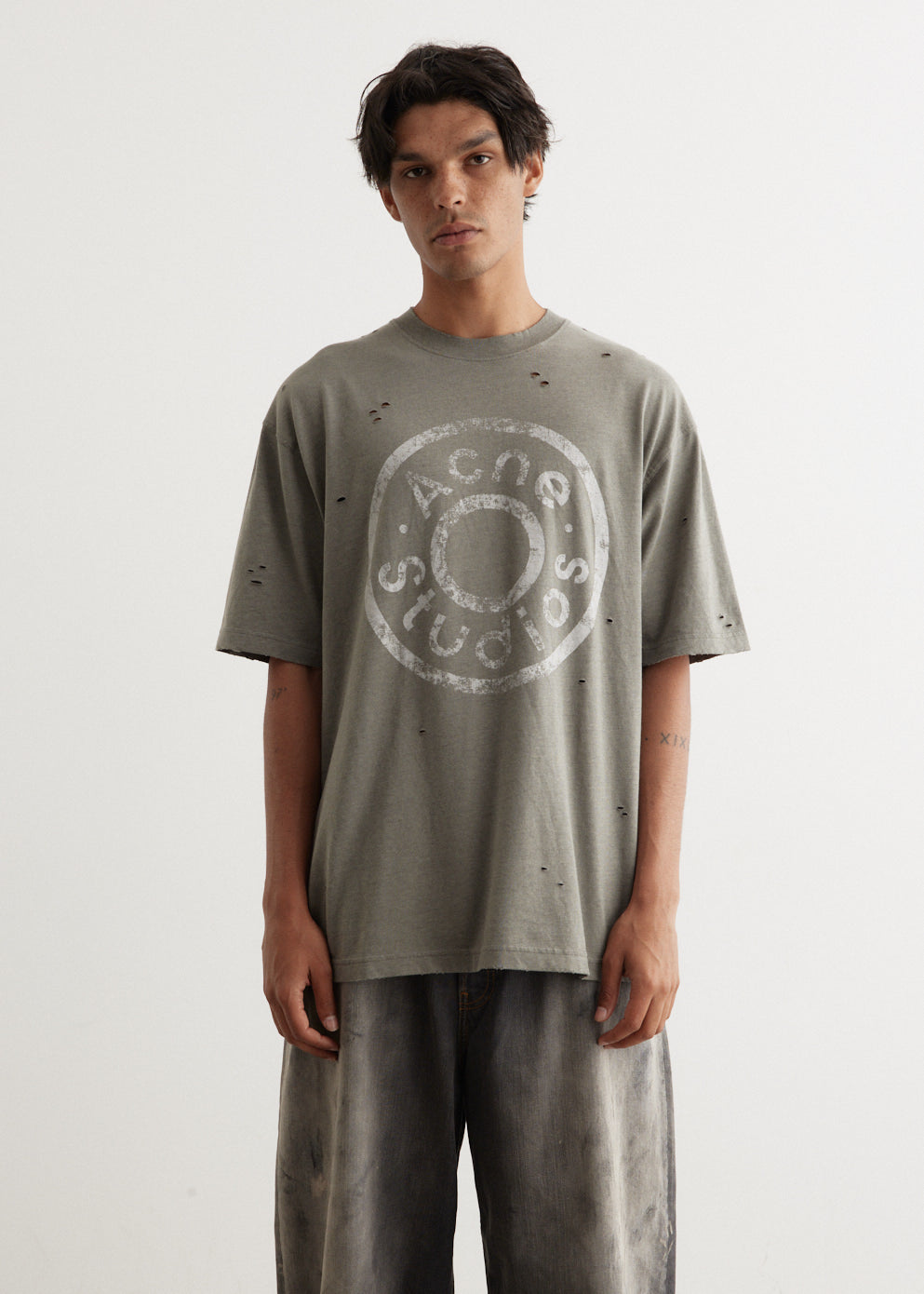 Exford U Button Logo T-Shirt