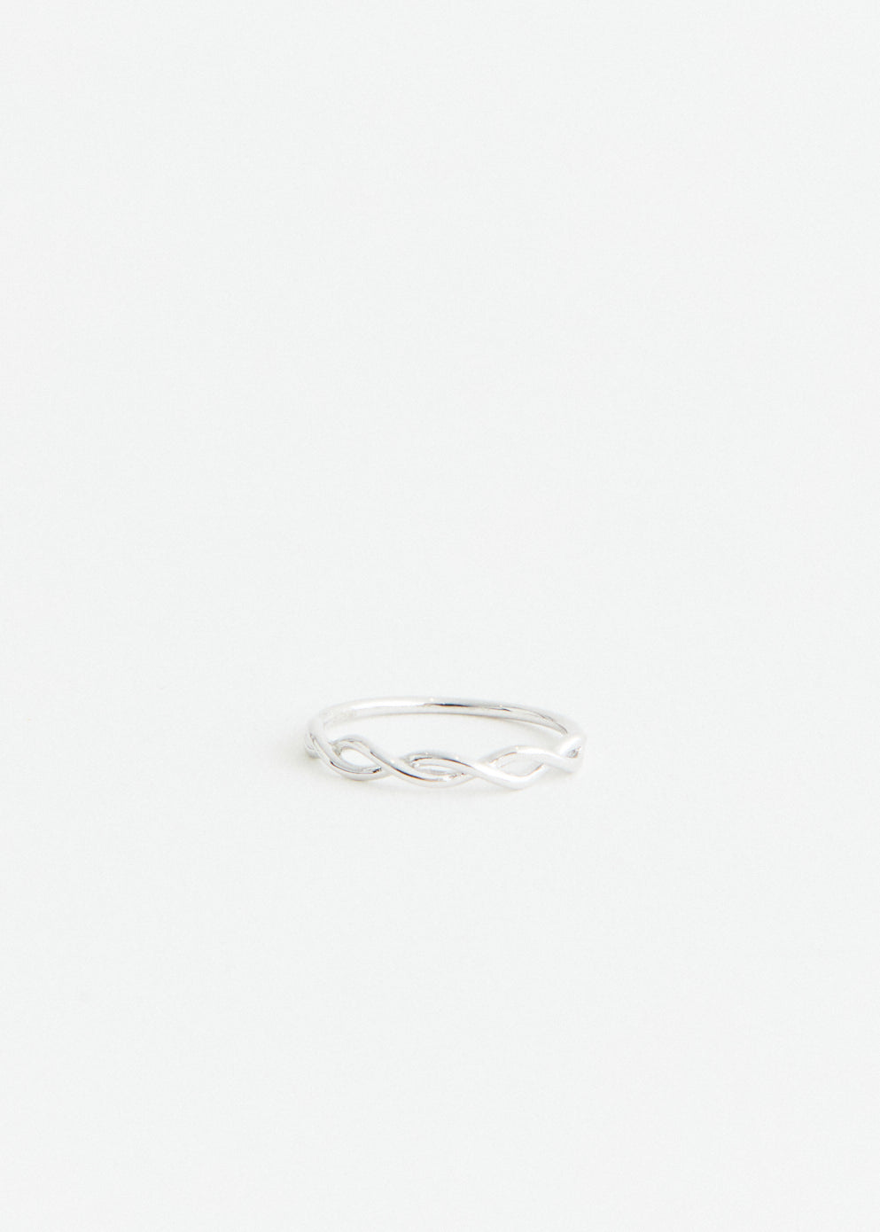 Slim Twist Ring