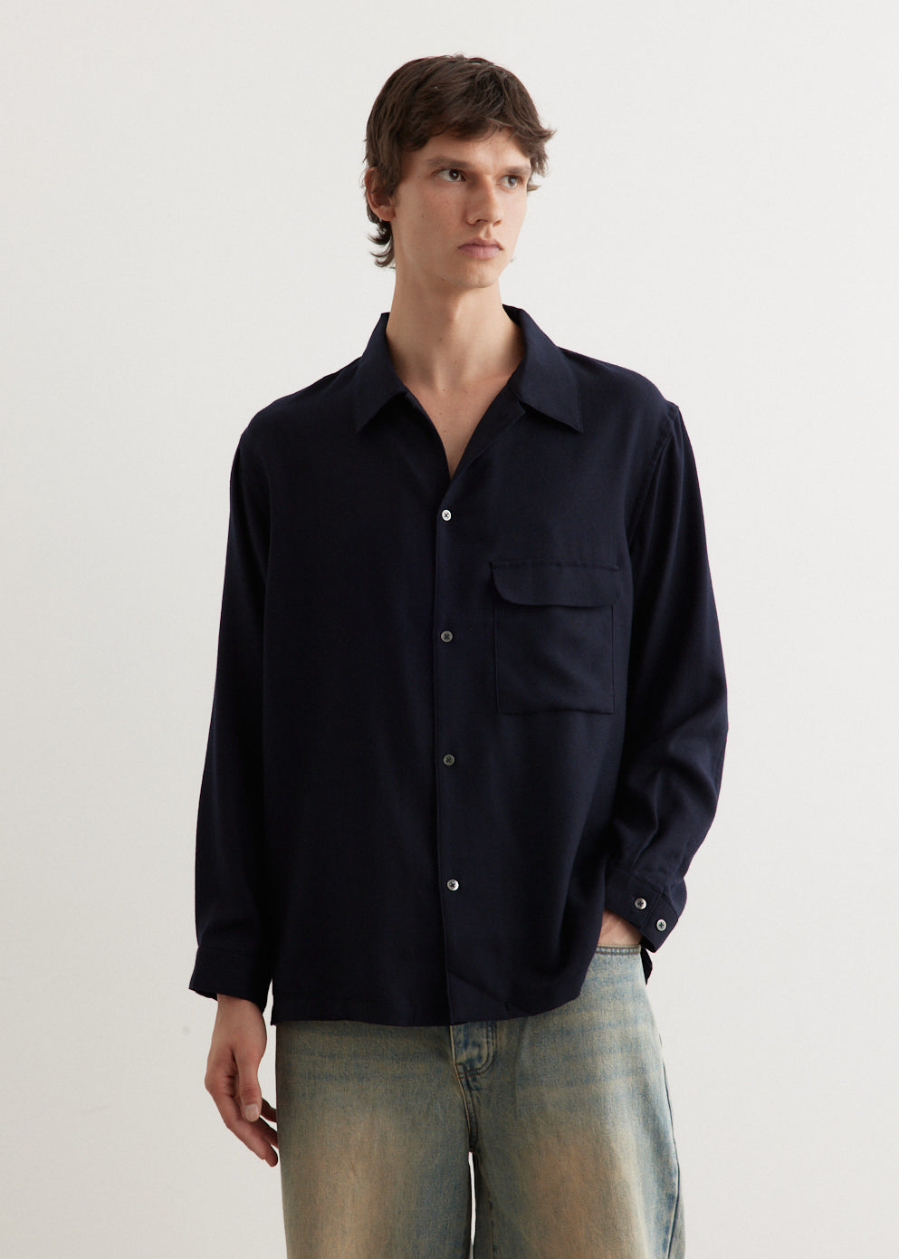 Flat Bottom Wool Shirt