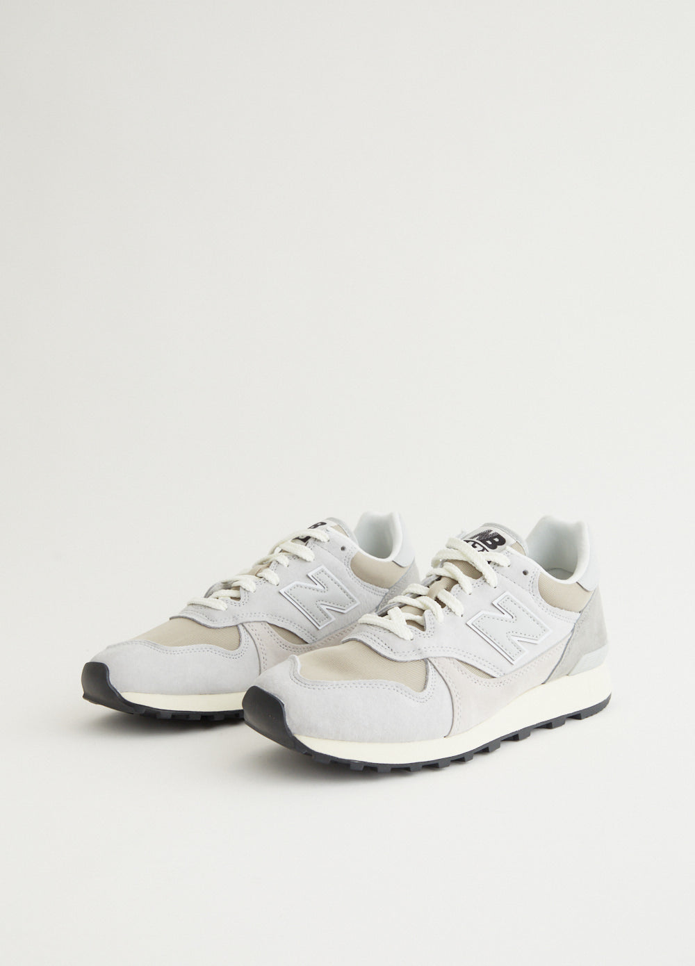 475 'Stoneware Brighton Grey' Sneakers