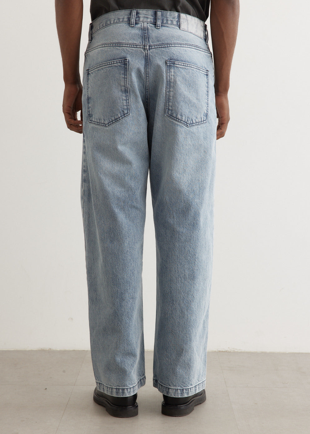 Straight Cut Jeans